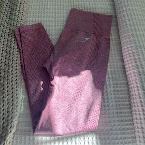 Gym shark leggings